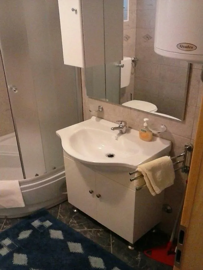 Apartment Apartmani Maric Selce