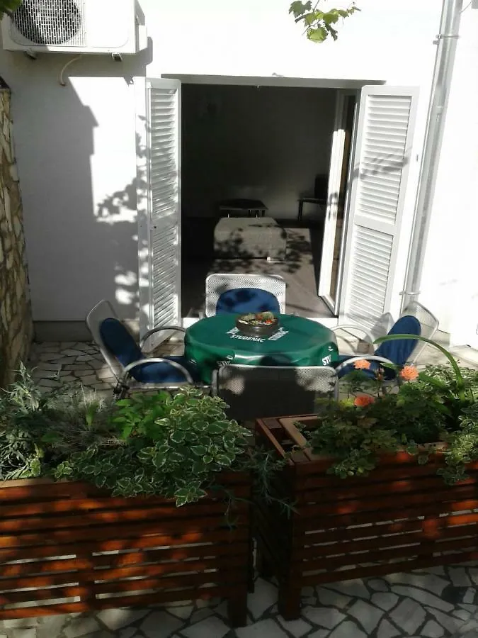 Apartmani Maric Selce Apartment