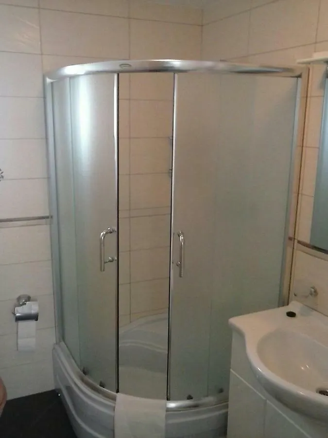 Apartment Apartmani Maric Selce