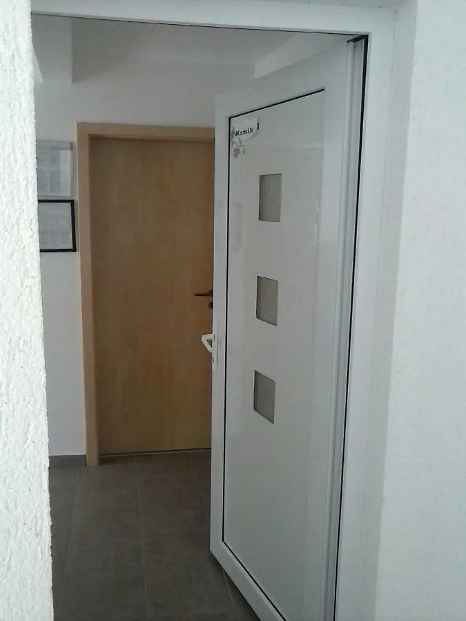 Apartment Apartmani Maric Selce Croatia